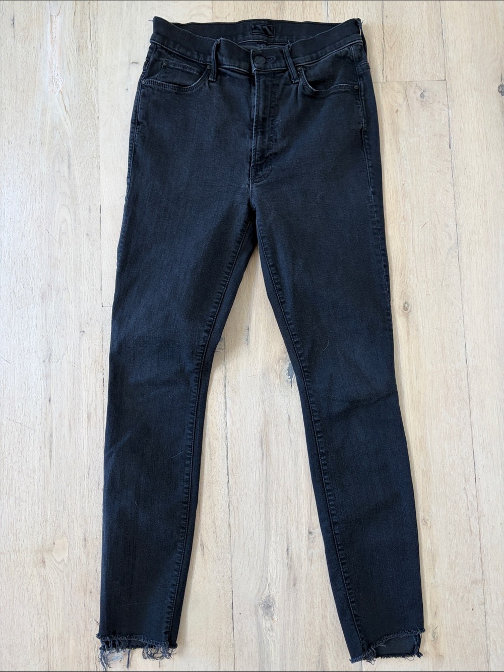 Mother Denim Stunner Zip Ankle Step Fray Size 26 Black
